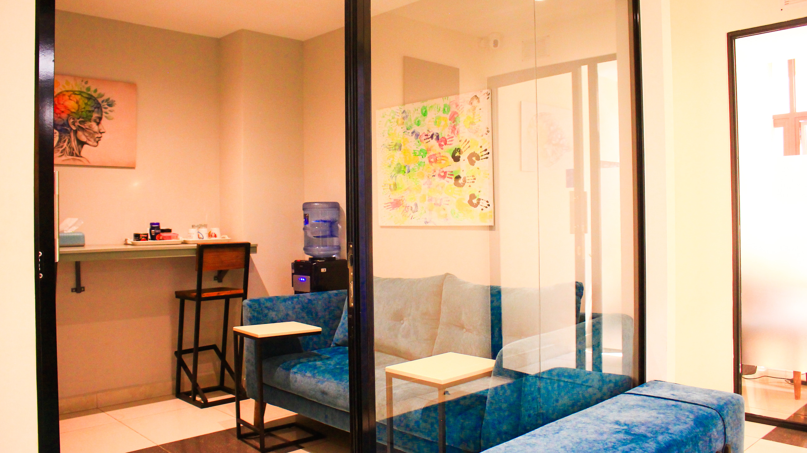Therapy suite